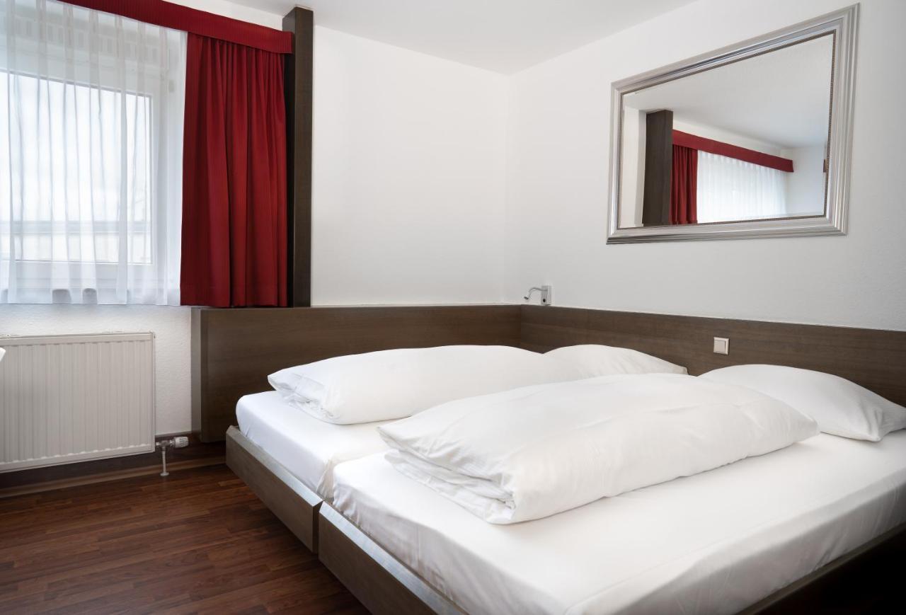 Stadthotel ハイルブロン エクステリア 写真