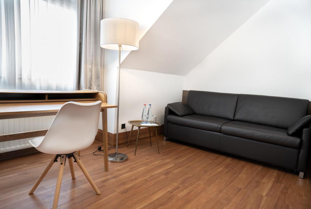 Stadthotel ハイルブロン エクステリア 写真