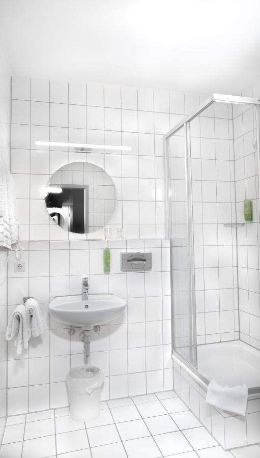 Stadthotel ハイルブロン エクステリア 写真